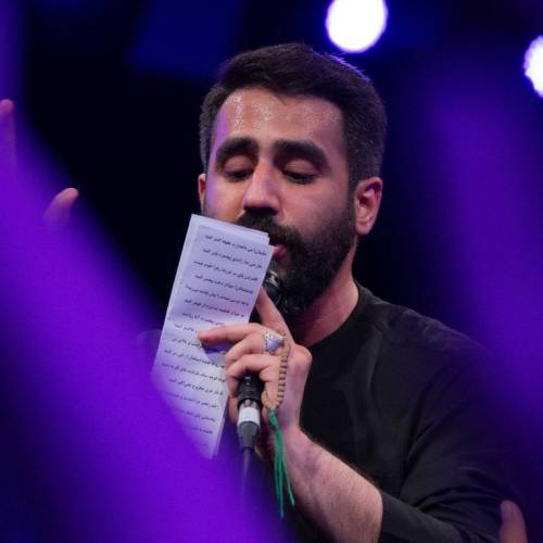 دانلود نماهنگ باز اومد شب هیجان ما حسین طاهری 